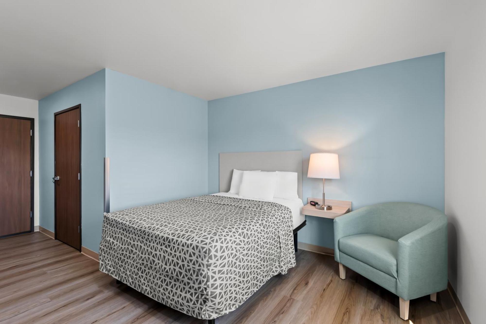 Woodspring Suites Coralville Iowa City Exteriér fotografie
