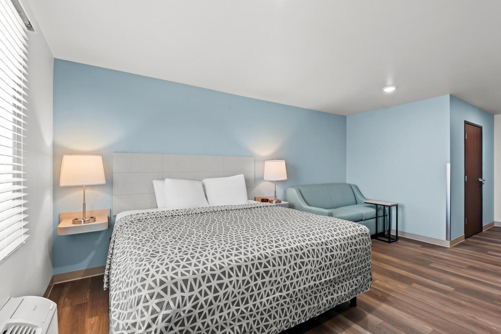 Woodspring Suites Coralville Iowa City Exteriér fotografie